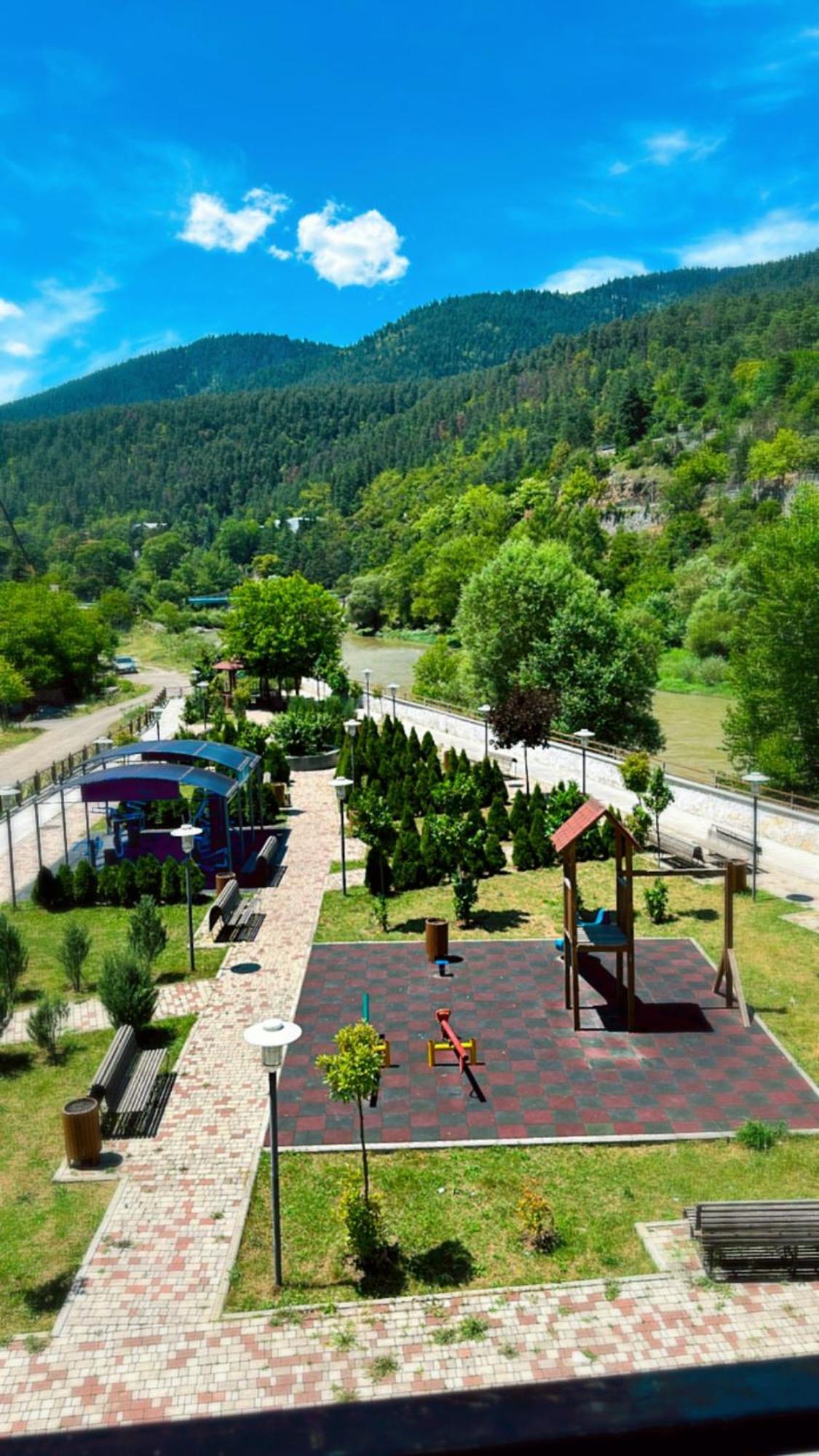 Vitali Apartment Боржоми Экстерьер фото